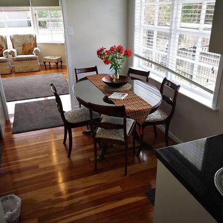 Cheerful 4 Bedroom Holiday Home Rotorua Dış mekan fotoğraf
