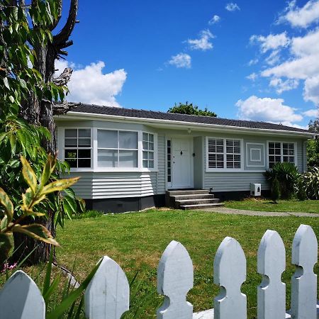 Cheerful 4 Bedroom Holiday Home Rotorua Dış mekan fotoğraf