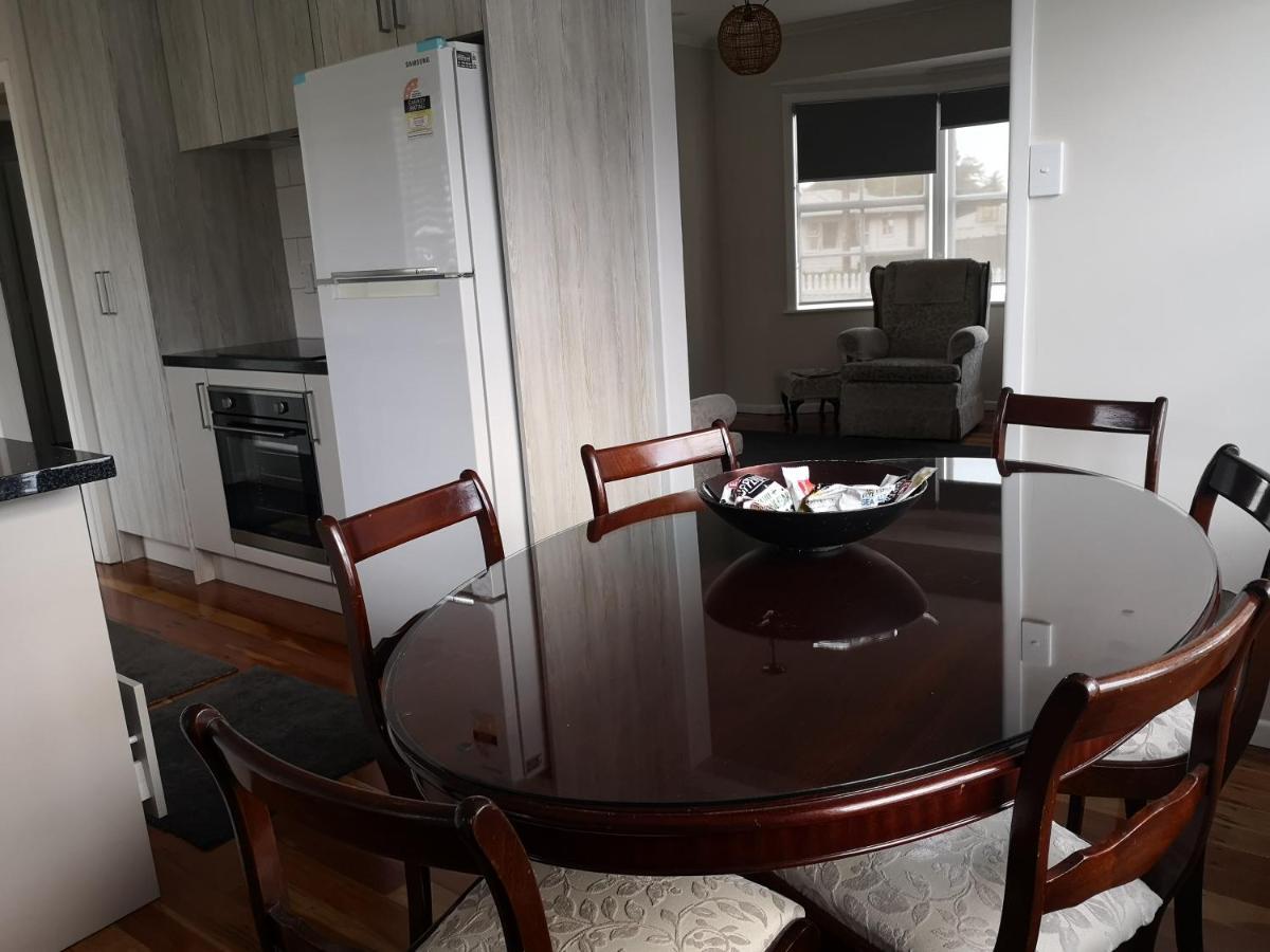 Cheerful 4 Bedroom Holiday Home Rotorua Dış mekan fotoğraf
