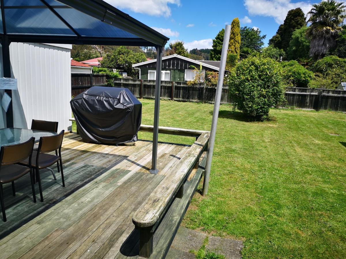 Cheerful 4 Bedroom Holiday Home Rotorua Dış mekan fotoğraf
